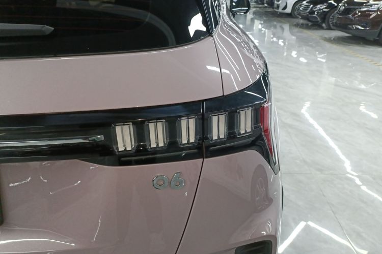 领克06 2023款 Remix 1.5T Shero车身外观6006