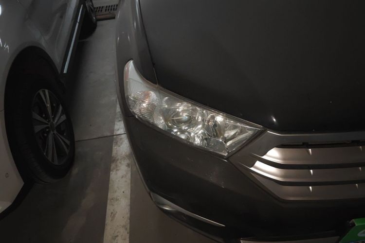 丰田 汉兰达 2012款 2.7L 两驱7座豪华版车身外观8