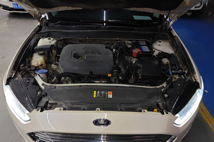 福特 蒙迪欧 2013款 1.5L GTDi180时尚型局部细节24