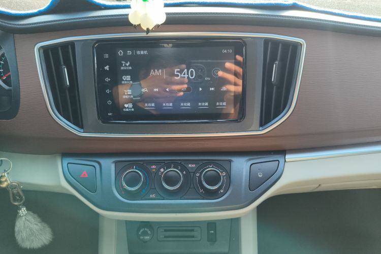 东风风行 菱智 2020款 M5L 1.6L 豪华型 7座局部细节16