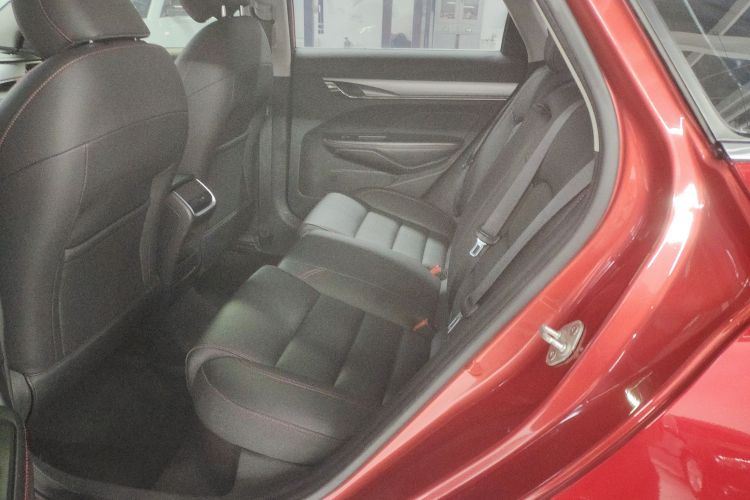 吉利汽车 缤瑞 2019款 200T DCT缤耀版中控内饰21