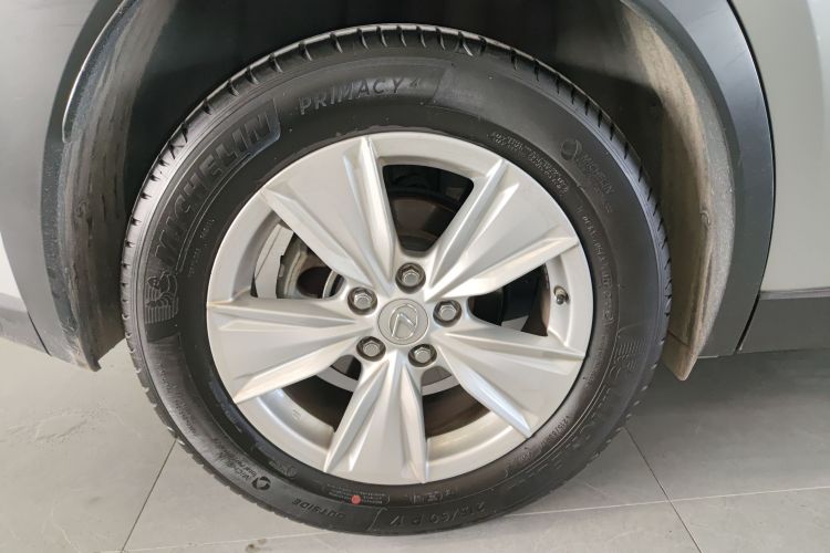 雷克萨斯UX 2020款 200 特别版车身外观6008