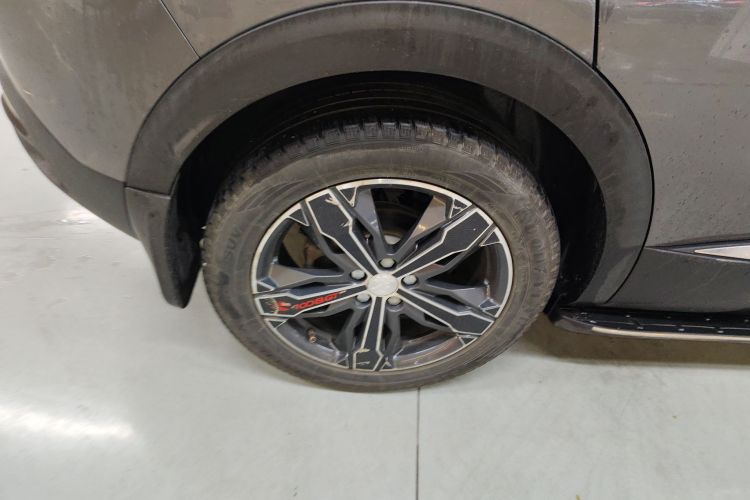 标致4008 2017款 350THP 精英版车身外观6008