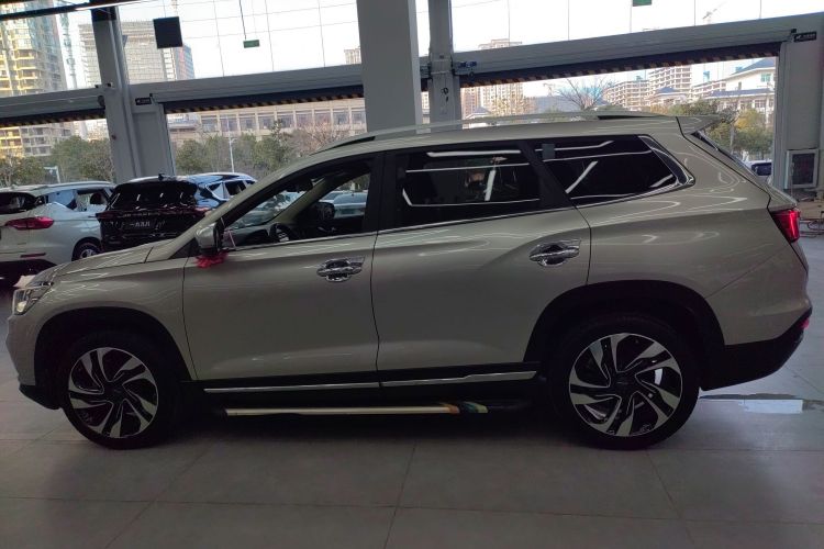 捷途X90 2019款 1.5T 手动智享型 5座 国V车身外观4