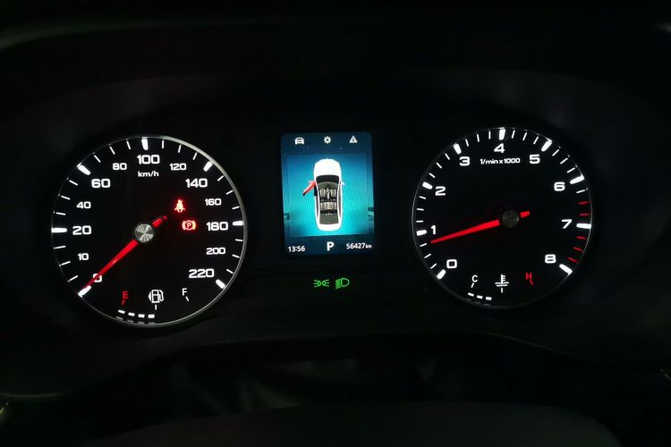 荣威i5 2021款 1.5L CVT铂金版中控内饰14