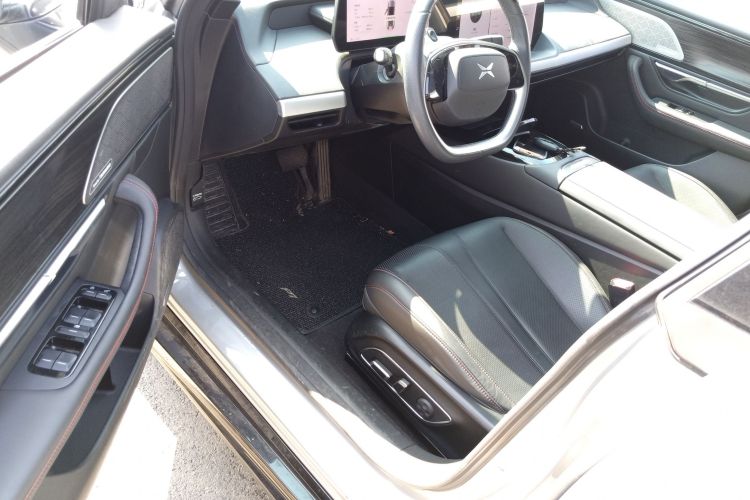 小鹏P7 2020款 586N中控内饰20