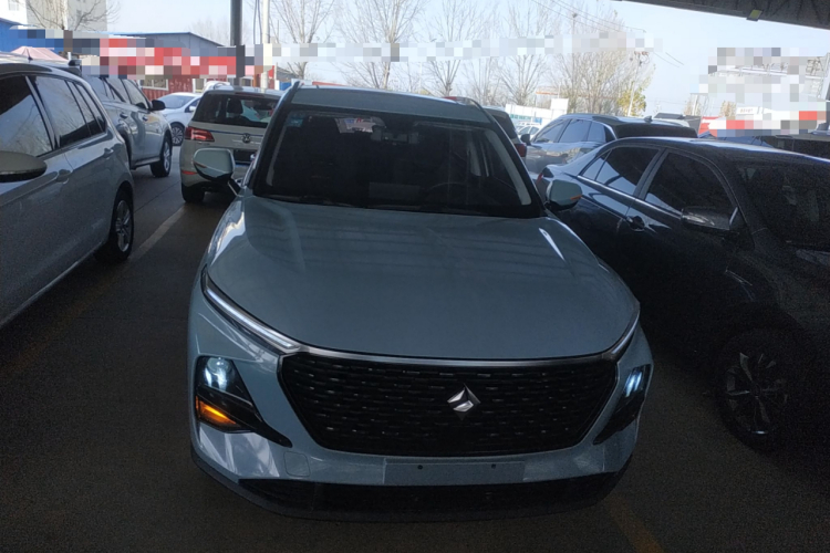 宝骏RS-3 2020款 1.5L 手动24小时在线豪华型车身外观2