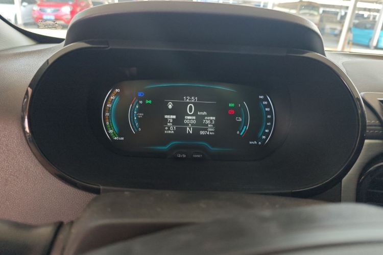 奇瑞 小蚂蚁 2022款 甜粉款 半糖版 磷酸铁锂 30kW 301km局部细节14