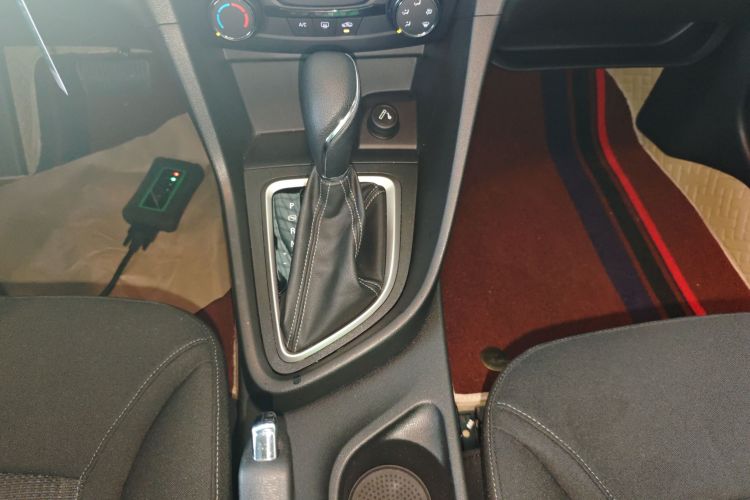 别克 英朗 2021款 1.3T 自动轻混动进取型局部细节18