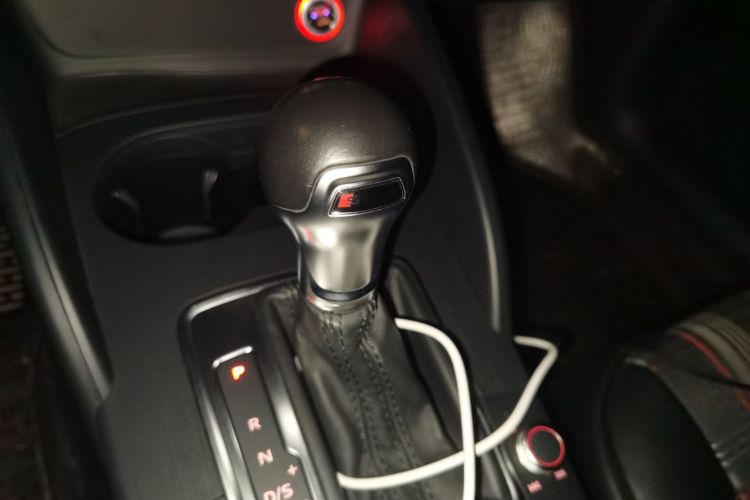 奥迪A3 2016款 Sportback 35 TFSI 领英型中控内饰18