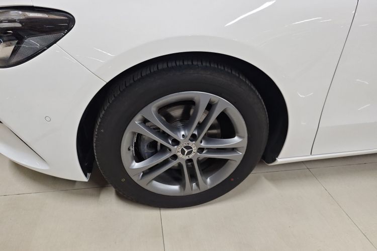 奔驰B级 2020款 B 200 动感型车身外观6007