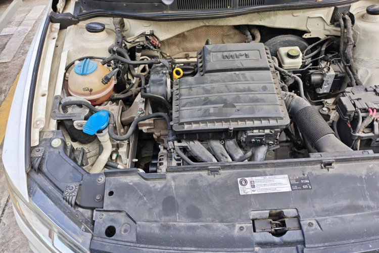 大众 宝来 2016款 1.6L 手动舒适型局部细节9006