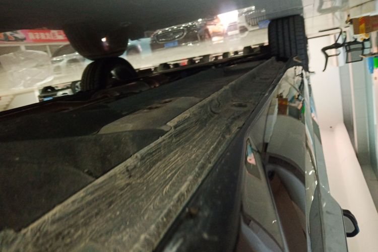 吉利汽车 星越L 2024款 2.0TD 高功自动两驱天际版局部细节9002