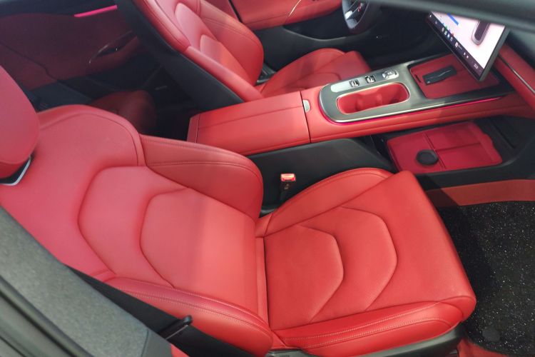 小米汽车 小米SU7 2024款 后驱超长续航高阶智驾Pro版局部细节41