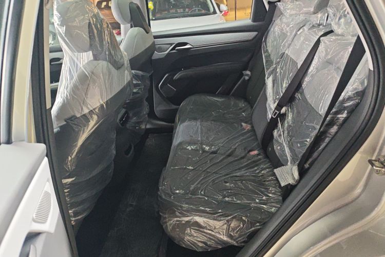 奔腾 悦意03 2025款 565km 乐享版中控内饰21