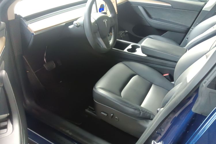 特斯拉 Model Y 2022款 改款 后轮驱动版局部细节19