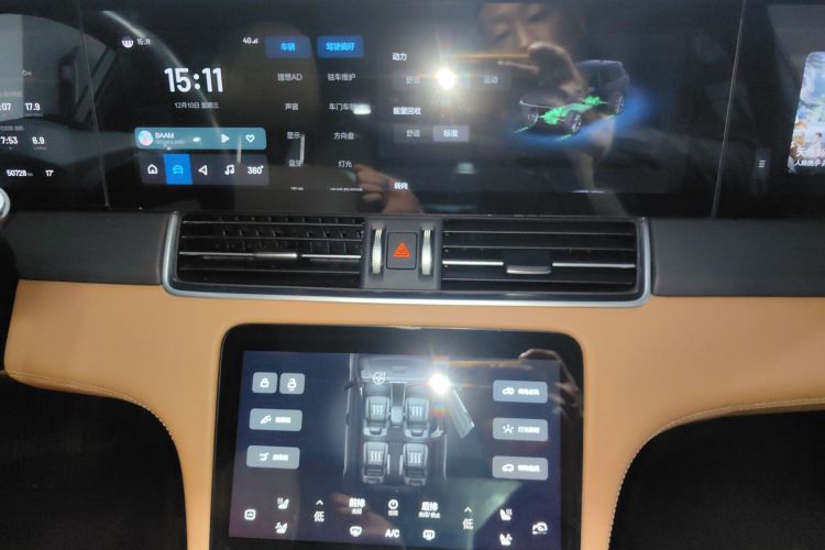 理想汽车 理想ONE 2021款 增程6座版局部细节16