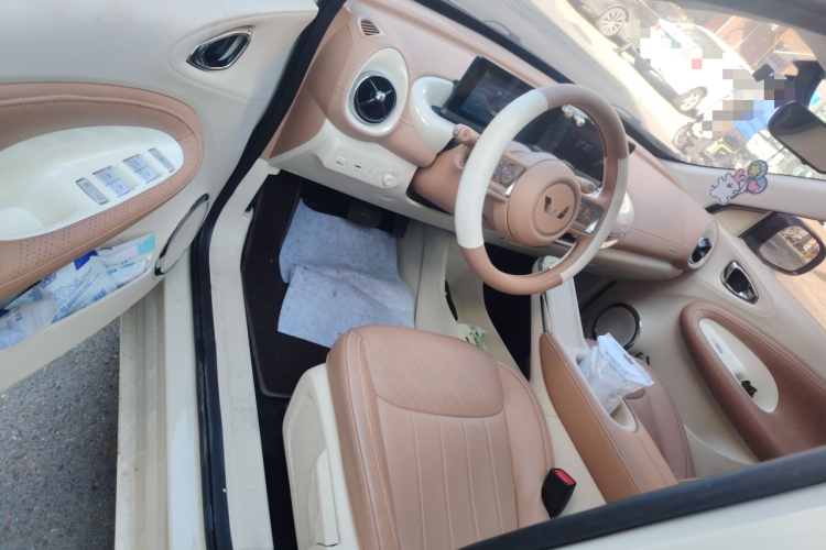 五菱汽车 五菱缤果 2025款 333km 悦享款中控内饰20