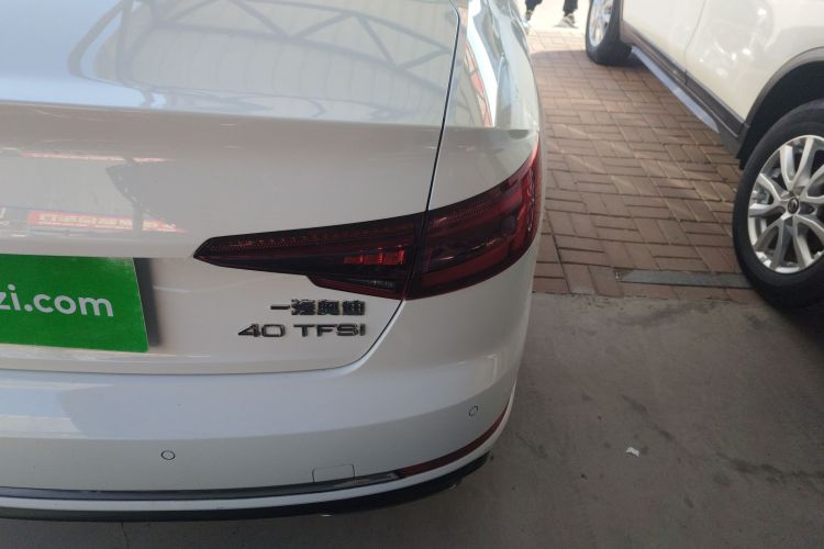 奥迪A4L 2018款 30周年年型 40 TFSI 进取型车身外观6006