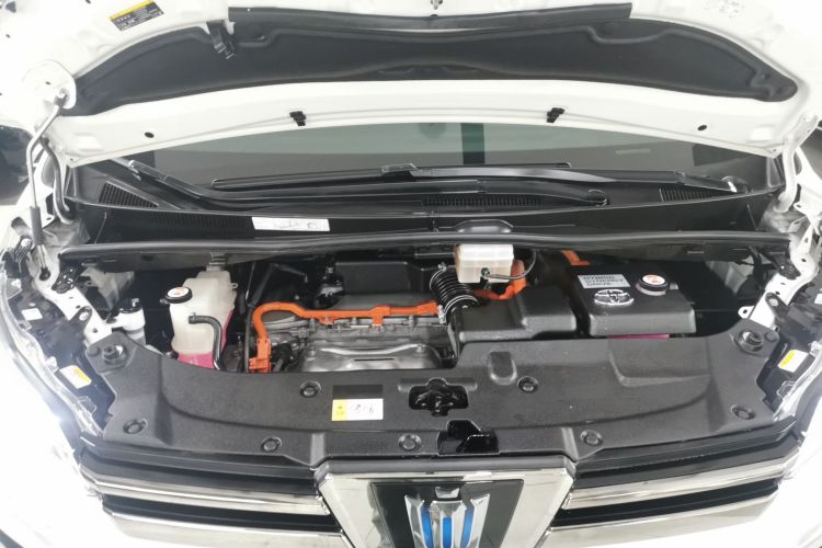 丰田 威尔法 2021款 皇冠 双擎 2.5L HV至尊版局部细节24