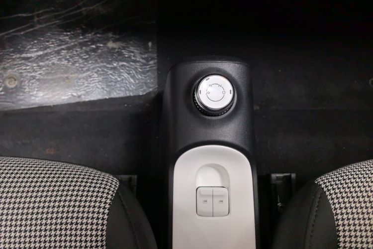 五菱汽车 宏光MINIEV 2024款 第三代 170km局部细节18