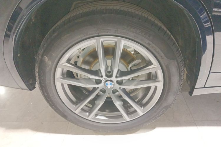 宝马X3 2021款 改款 xDrive25i M运动套装车身外观6008