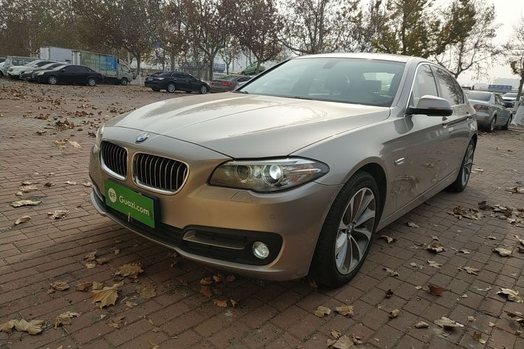 宝马5系 2017款 528Li 领先型车身外观1