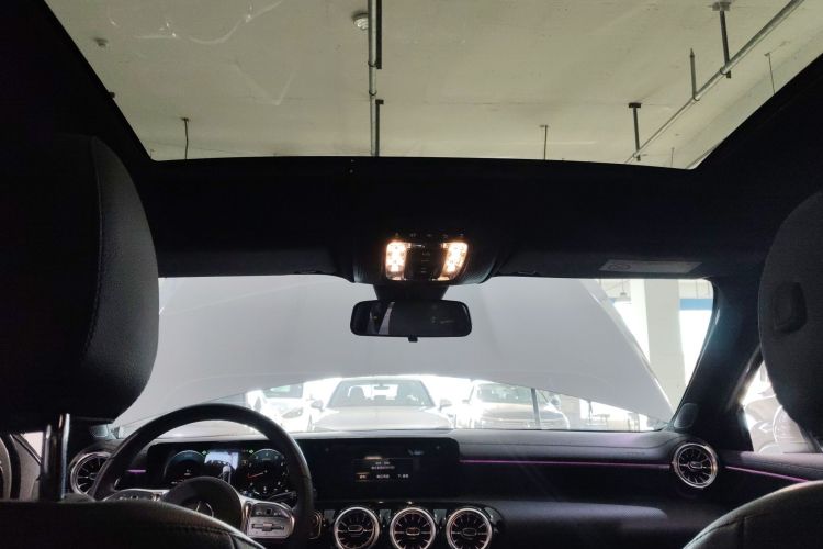 奔驰A级 2022款 改款 A 200 L 运动轿车时尚型中控内饰22