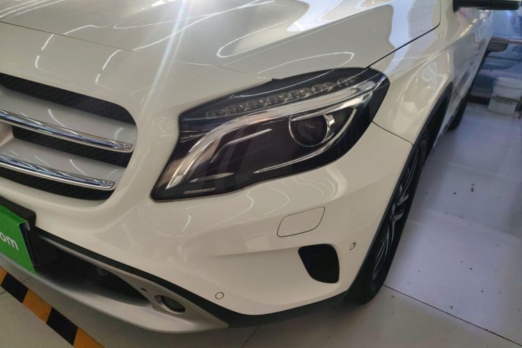 奔驰GLA 2016款 GLA 220 4MATIC 时尚型局部细节36