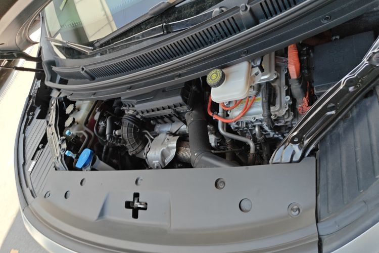 腾势D9 2022款 DM-i 970 四驱旗舰型局部细节24