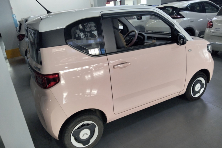 五菱汽车 宏光MINIEV 2021款 马卡龙臻享款 磷酸铁锂车身外观7