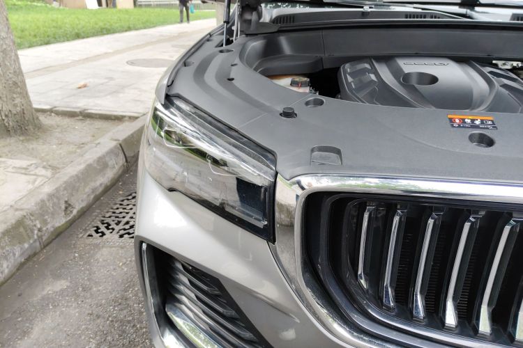 吉利汽车 星越L 2021款 2.0TD DCT EVO两驱尊贵型车身外观8