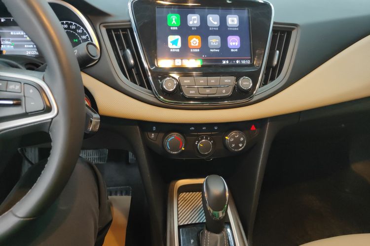 雪佛兰 科鲁泽 2022款 320 自动悦享天窗版中控内饰16