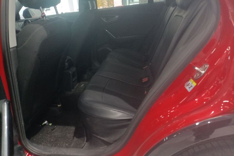 奥迪Q2L 2018款 35 TFSI 上市专享版 国VI中控内饰7004