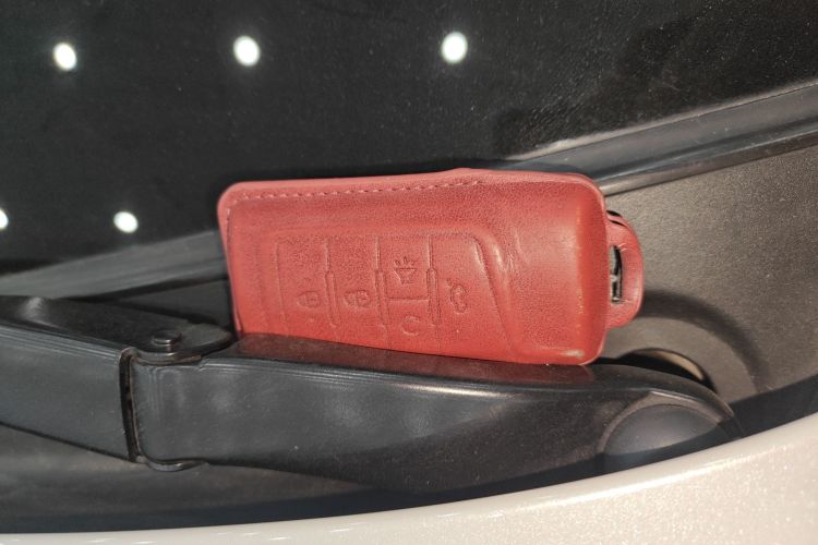 广汽传祺 传祺M8 2021款 大师系列 390T 四座御尊版中控内饰11