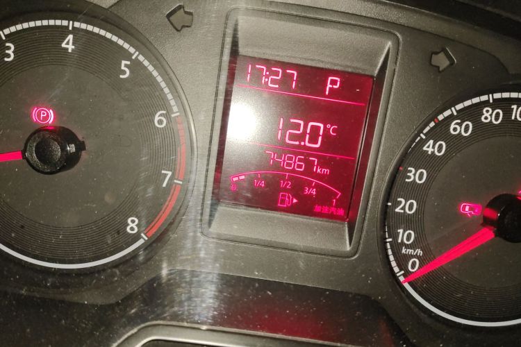 大众 捷达 2017款 1.5L 自动时尚型中控内饰15