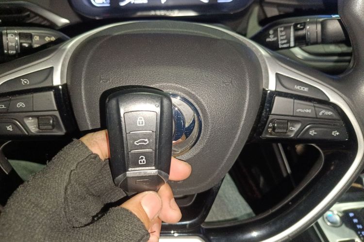 东风风神 奕炫 2020款 230T 自动炫目版中控内饰11