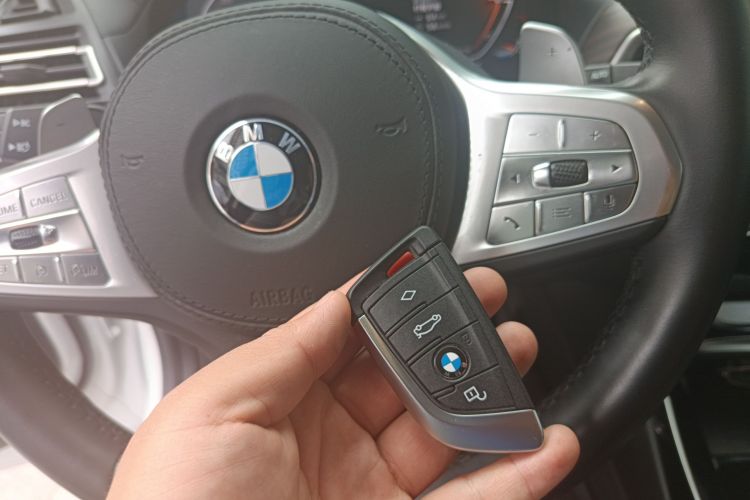 宝马X3 2023款 xDrive30i 领先型 M曜夜套装中控内饰7001