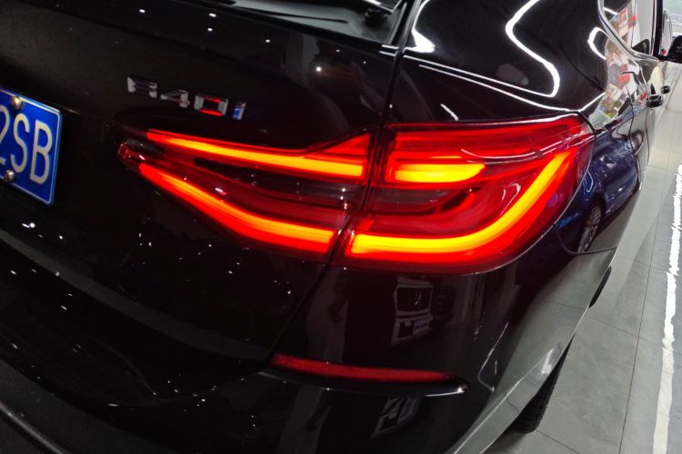 宝马6系GT 2021款 630i 豪华设计套装车身外观6006