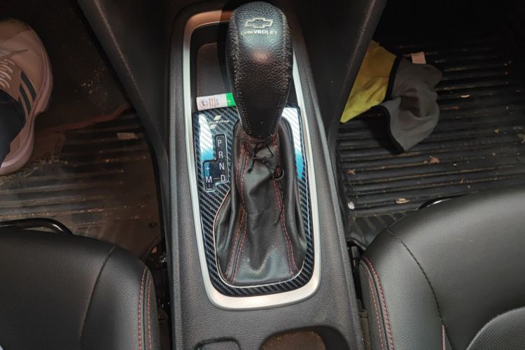 雪佛兰 科鲁泽 2020款 轻混 RS 330T 自动畅快版中控内饰18