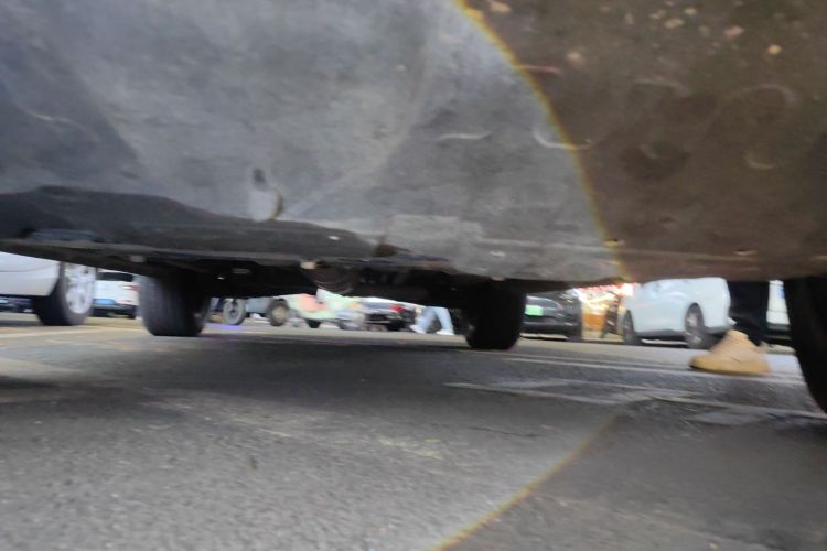 捷途X90 PLUS 2021款 1.6TD DCT别墅 5座局部细节9008