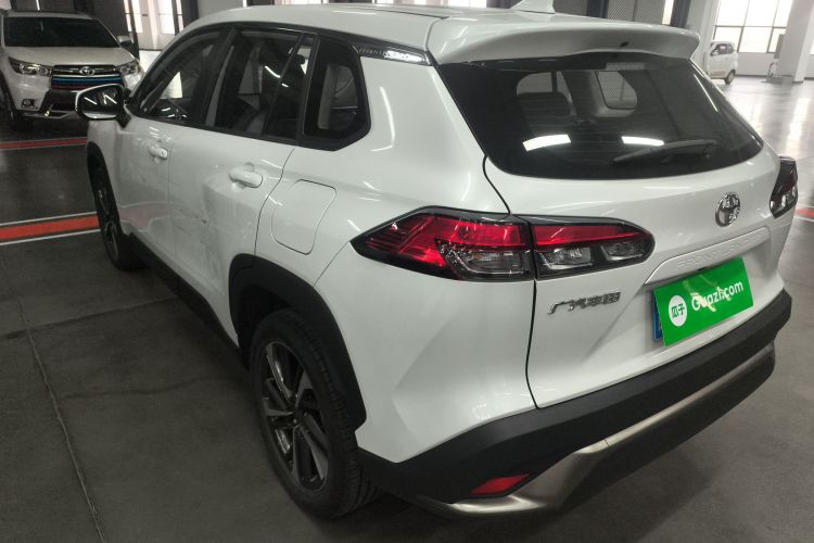 丰田 锋兰达 2022款 2.0L CVT豪华PLUS版车身外观4