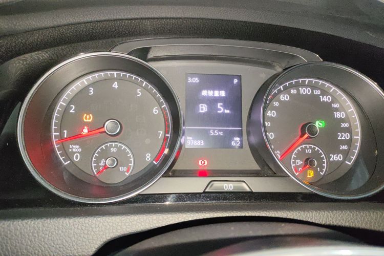 大众 高尔夫 2016款 280TSI 自动旗舰型中控内饰14