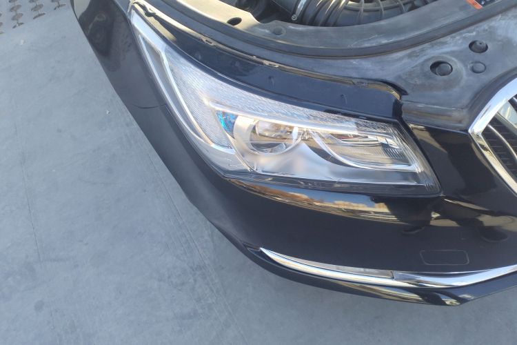 别克 君越 2013款 2.4L SIDI领先舒适型车身外观8