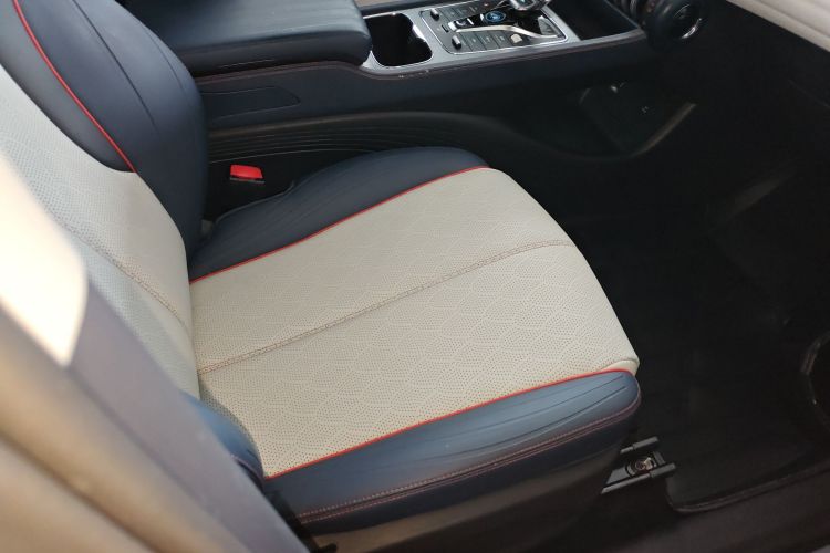 比亚迪 元PLUS 2022款 430KM 尊贵型局部细节41