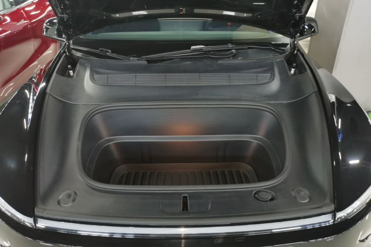 特斯拉 Model Y 2025款 后轮驱动版局部细节24