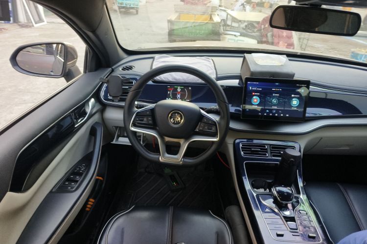 比亚迪 秦PLUS 2021款 EV 500KM 豪华型中控内饰13