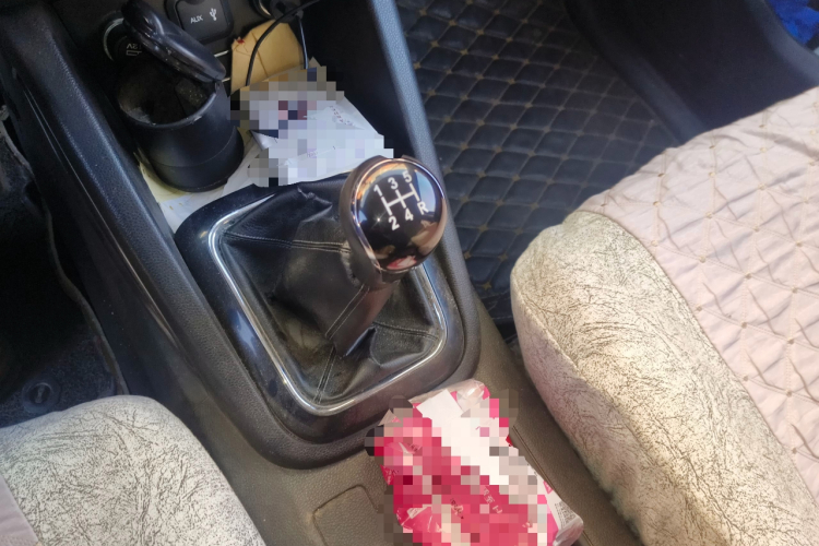 长安欧尚CX70 2016款 1.6L 手动豪华型中控内饰18