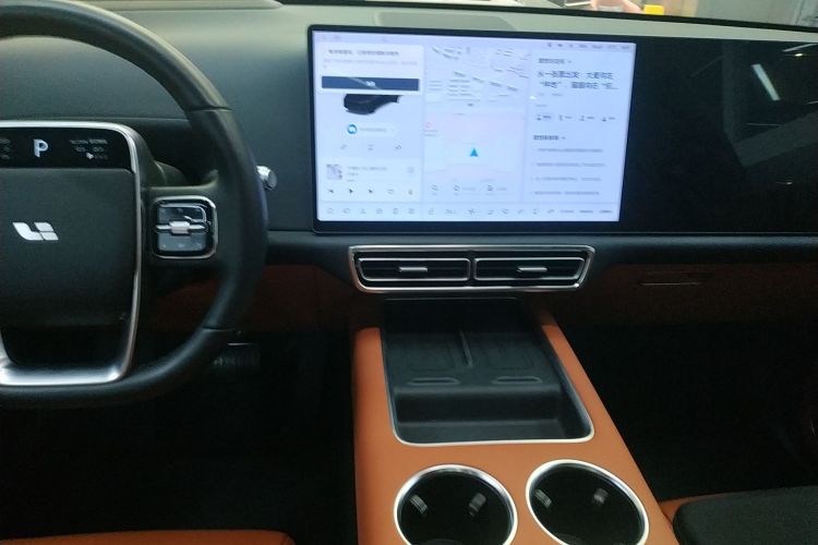 理想汽车 理想L7 2024款 MAX中控内饰16
