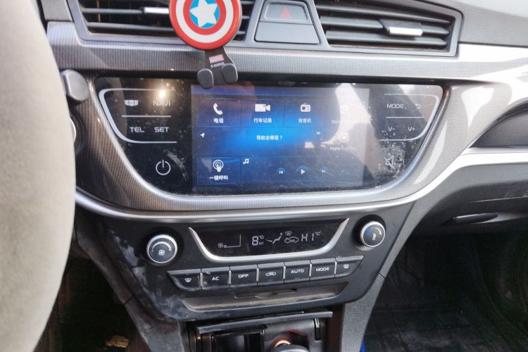 吉利汽车 帝豪 2017款 两厢RS百万款 1.5L CVT向上版中控内饰16